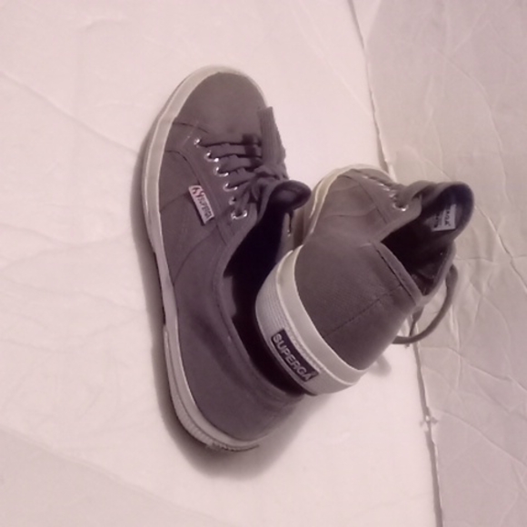 Superga gray and white sneakers - Picture 2 of 5
